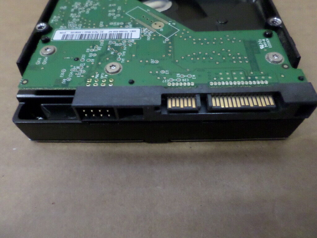 Western Digital WD2500AAJS 250GB 7.2K 3Gb/s 8MB 3.5" SATA Hard Drive