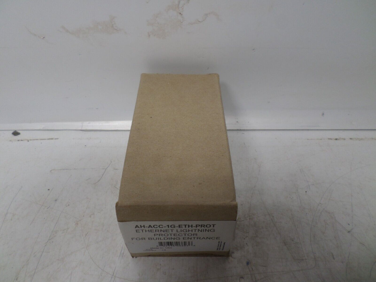 L-Com HGLN-CAT6-HP ETHERNET LIGHTNING PROTECTOR FOR BUILDING ENTRANCE