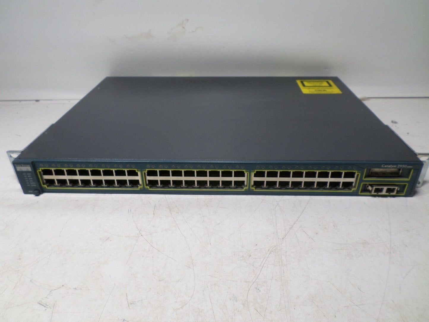 Cisco Catalyst WSC2950G48EI 48Ports Rack-Mountable Switch Managed stackable