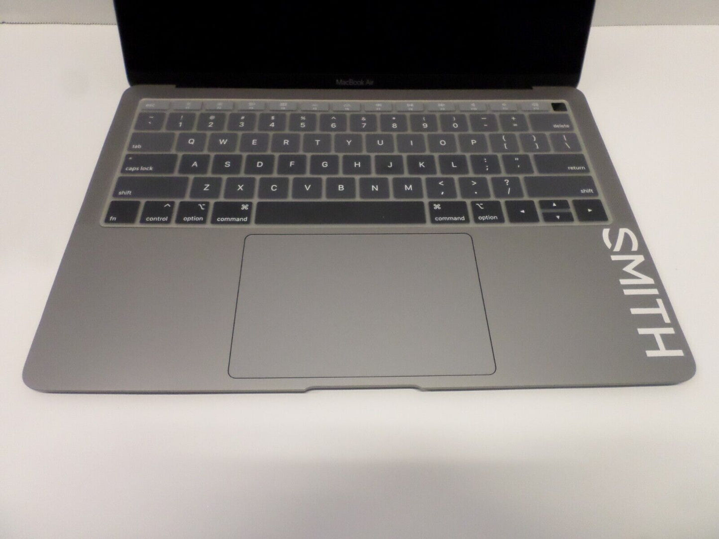 Apple MacBook Air 13.3" A1932 - SSD, Intel Core i5 8th Gen., 1.60 GHz, 8GB