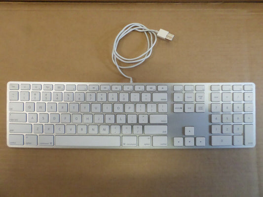 Apple A1243 USB Wired Standard Keypad - White - Tested!!