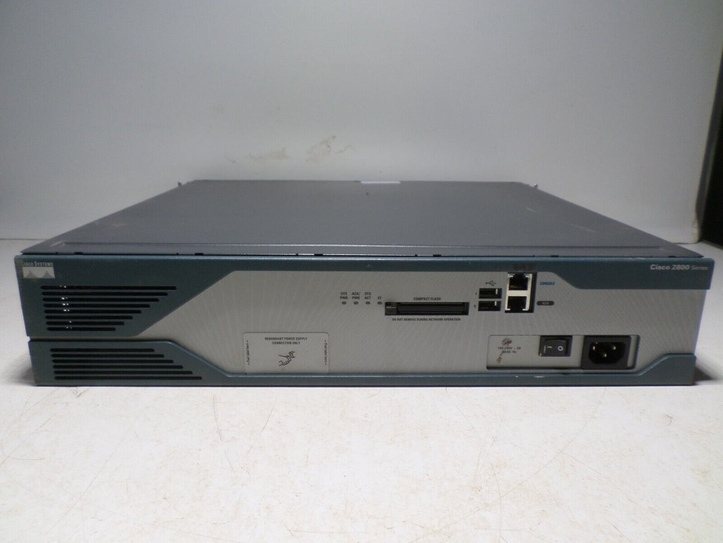 Cisco 2800 Series CISCO2851 TE-C31/K900-04-0400 Integrated Services Router