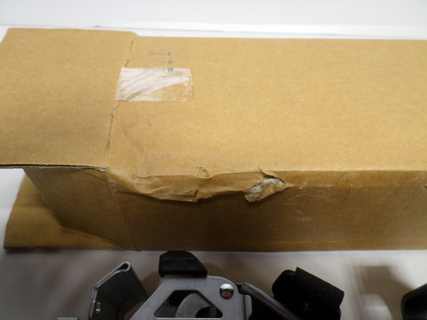 New HP 651190-001 2U Cable Management Arm For Proliant DL380 G8