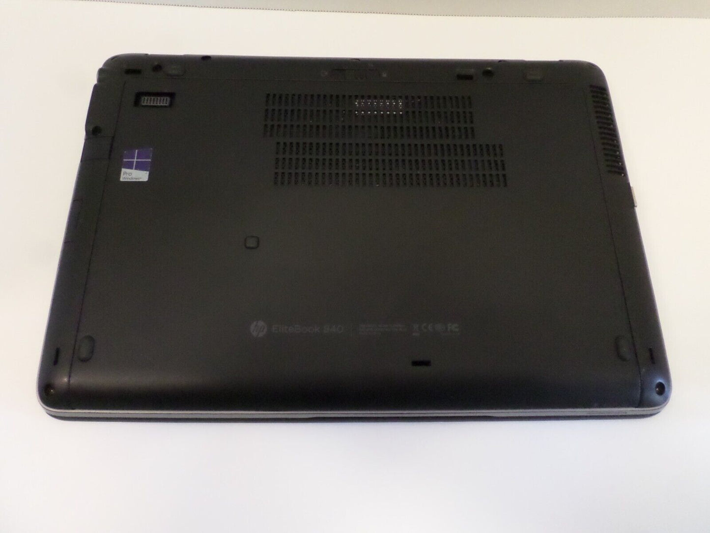 HP Elitebook 840 G2 i5-5200U 2.2GHz 8GB RAM No Battery/No HDD