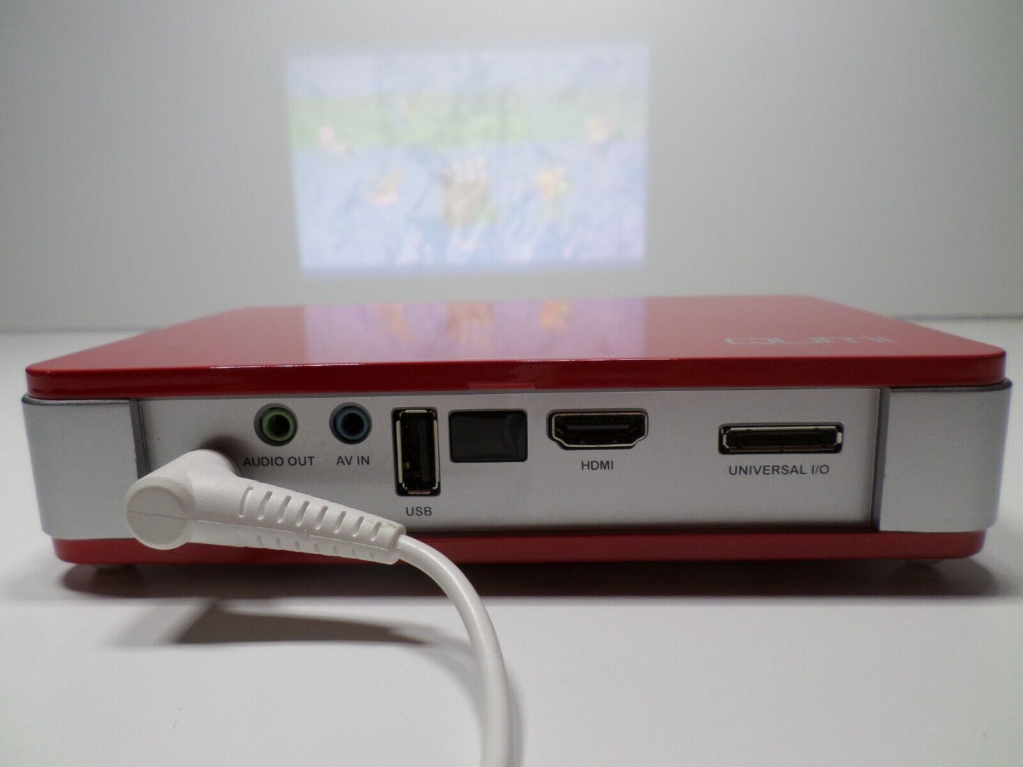 NEW Vivitek Q5-RD Red Qumi Projector | FAST Shipping!