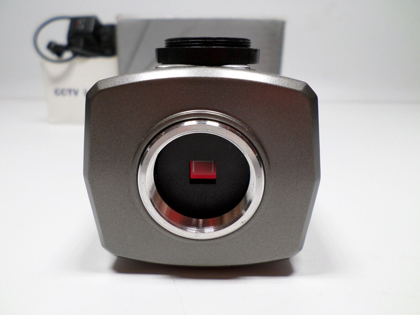 Cinturon CCD Auto-Iris Box Color Security Camera with CCTV Lens 1/3"