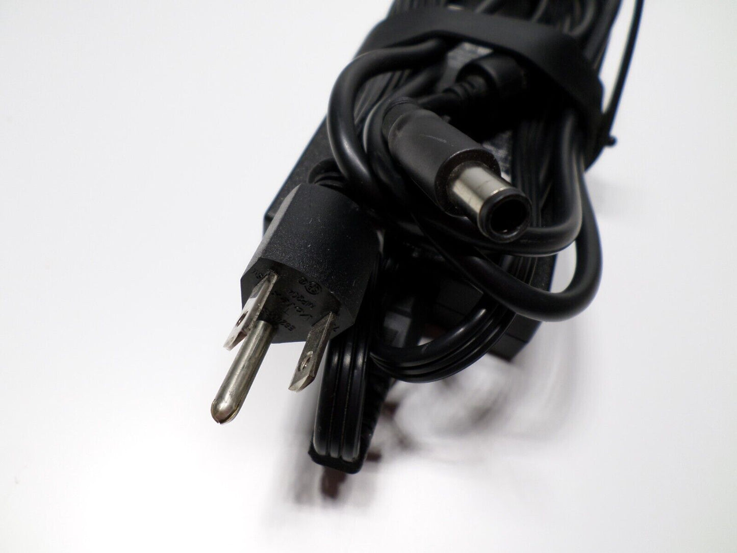 DELL Latitude K13A K13A002 USB Ethernet Docking Station + 130W Power Supply