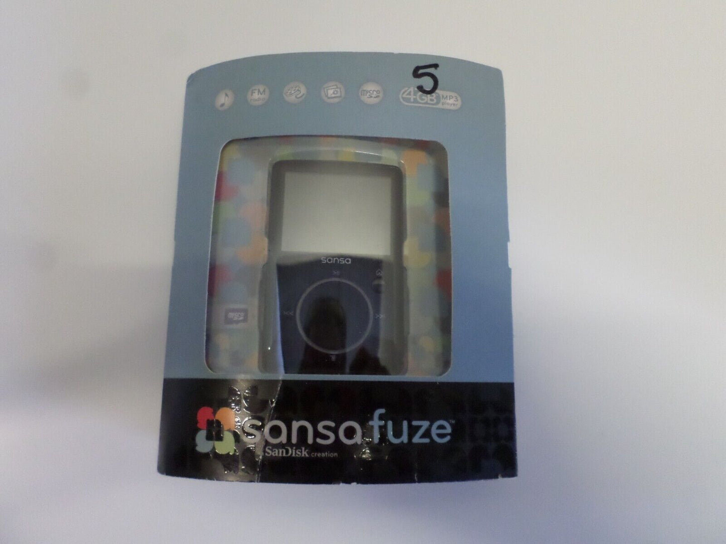 SanDisk Sansa Fuze (4GB) Digital Media MP3 Player Black