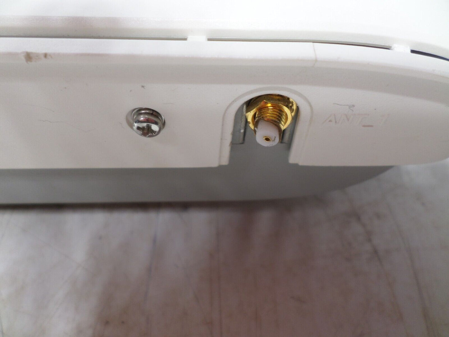 Samsung Verizon 4G LTE Network Extender Enterprise SLS-BU102