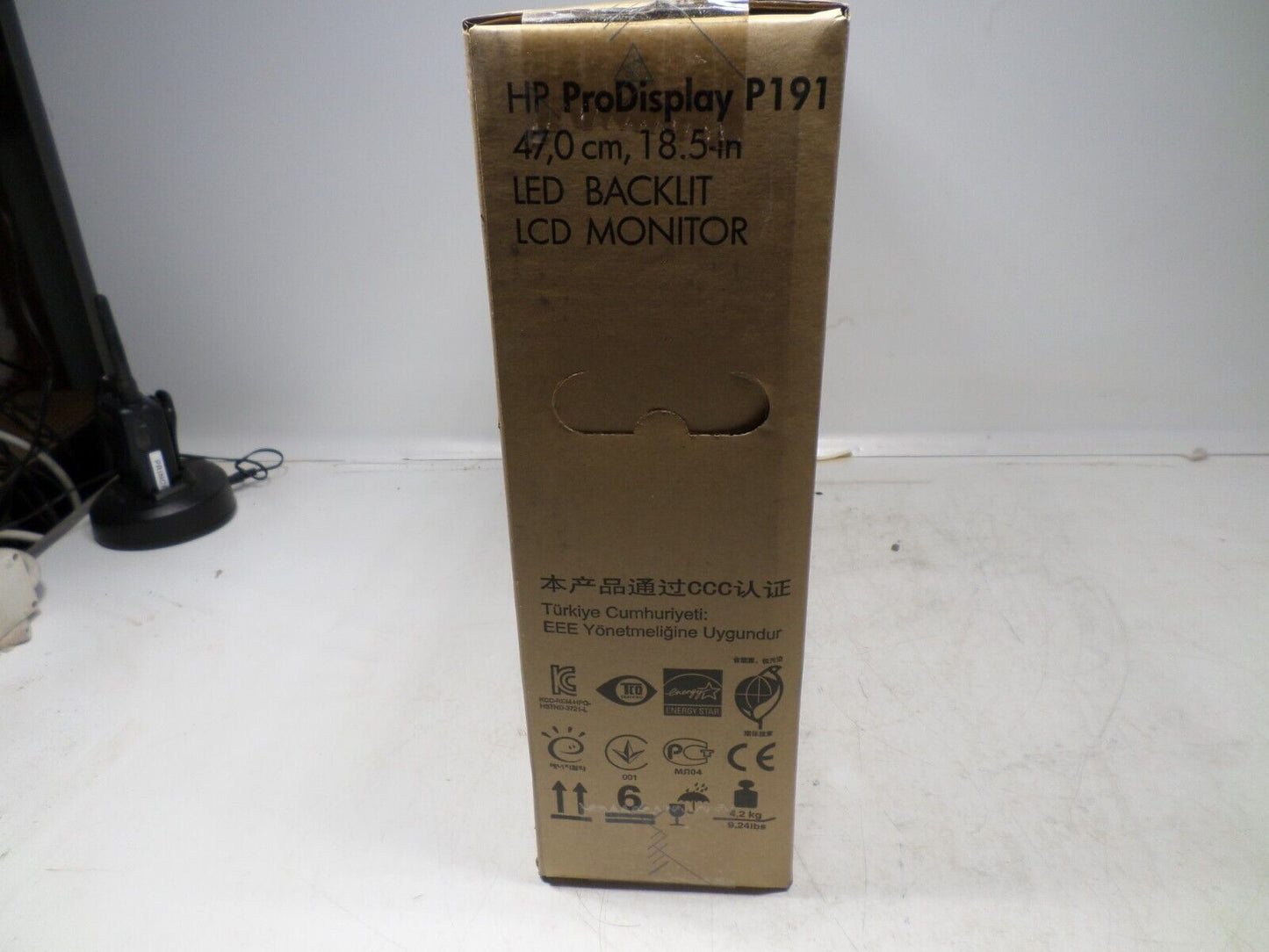 NEW IN BOX! HP ProDisplay P191 19 INCH LED BACKLIT MONITOR