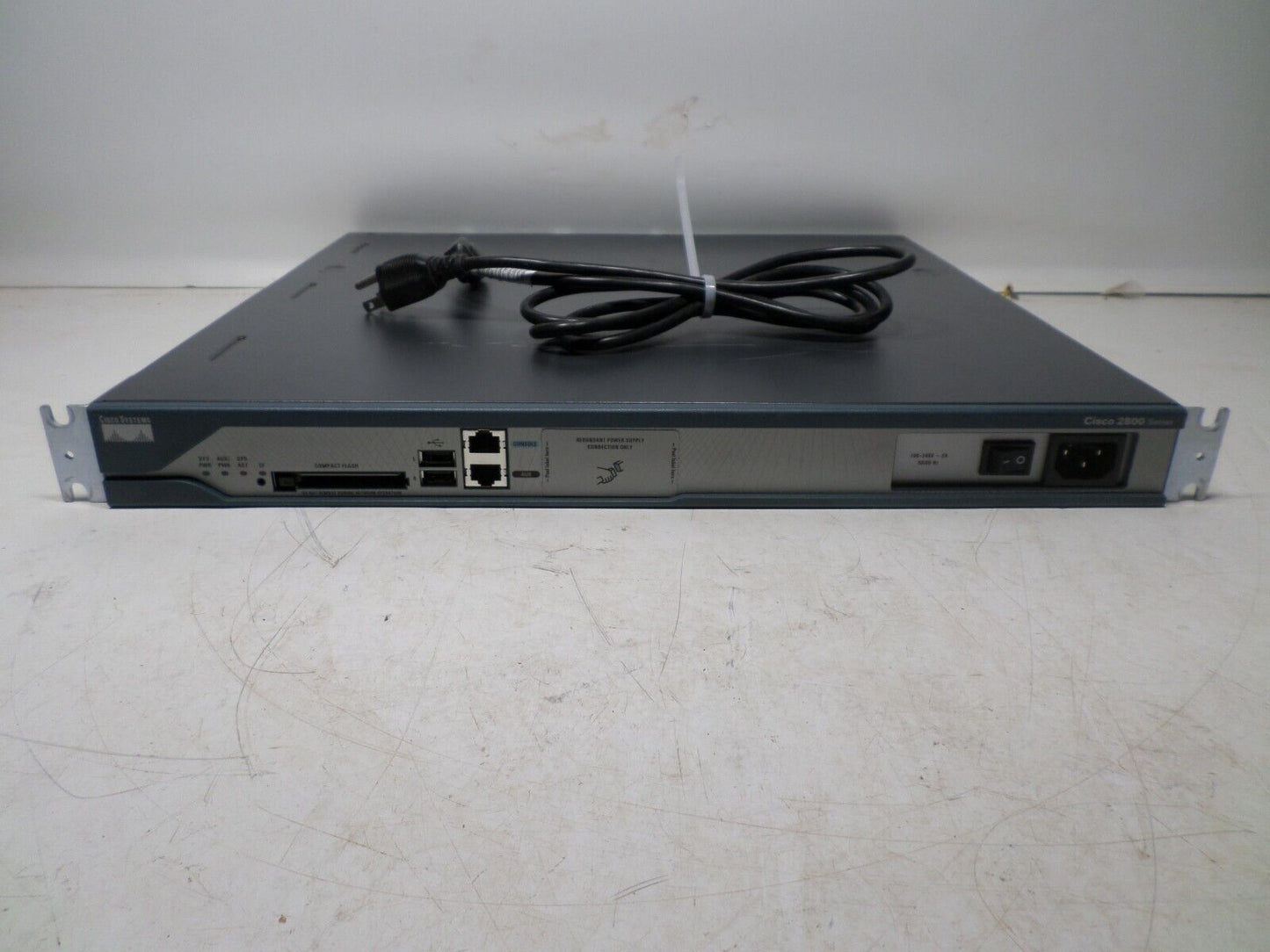 CISCO 2800 Series2811 Integrated Services Router W/FE WITH EARs