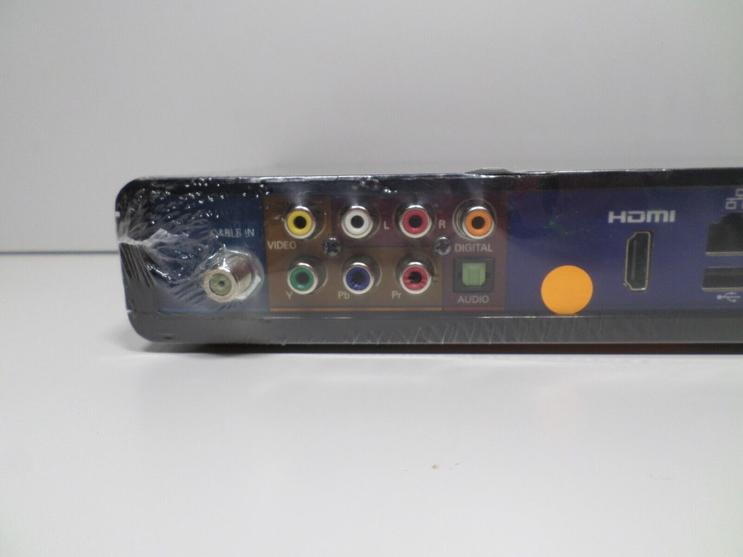 ARRIS DCX3200  All-Digital Set-Top with HDTV, M-Card Host