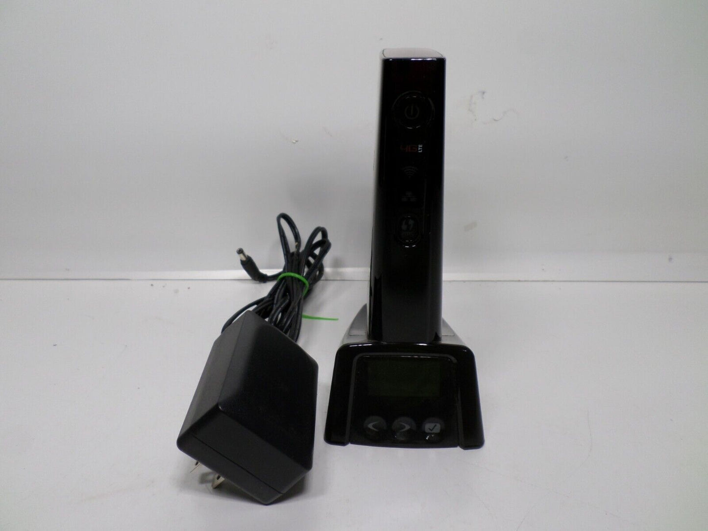 Verizon MiFi Home 4G LTE Broadband Router with Voice - Novatel T-1114 TESTED