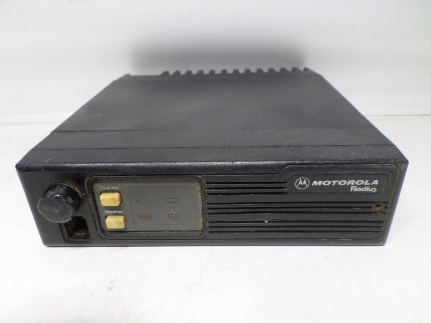 Motorola Radius D33LRA73A5BK Radio