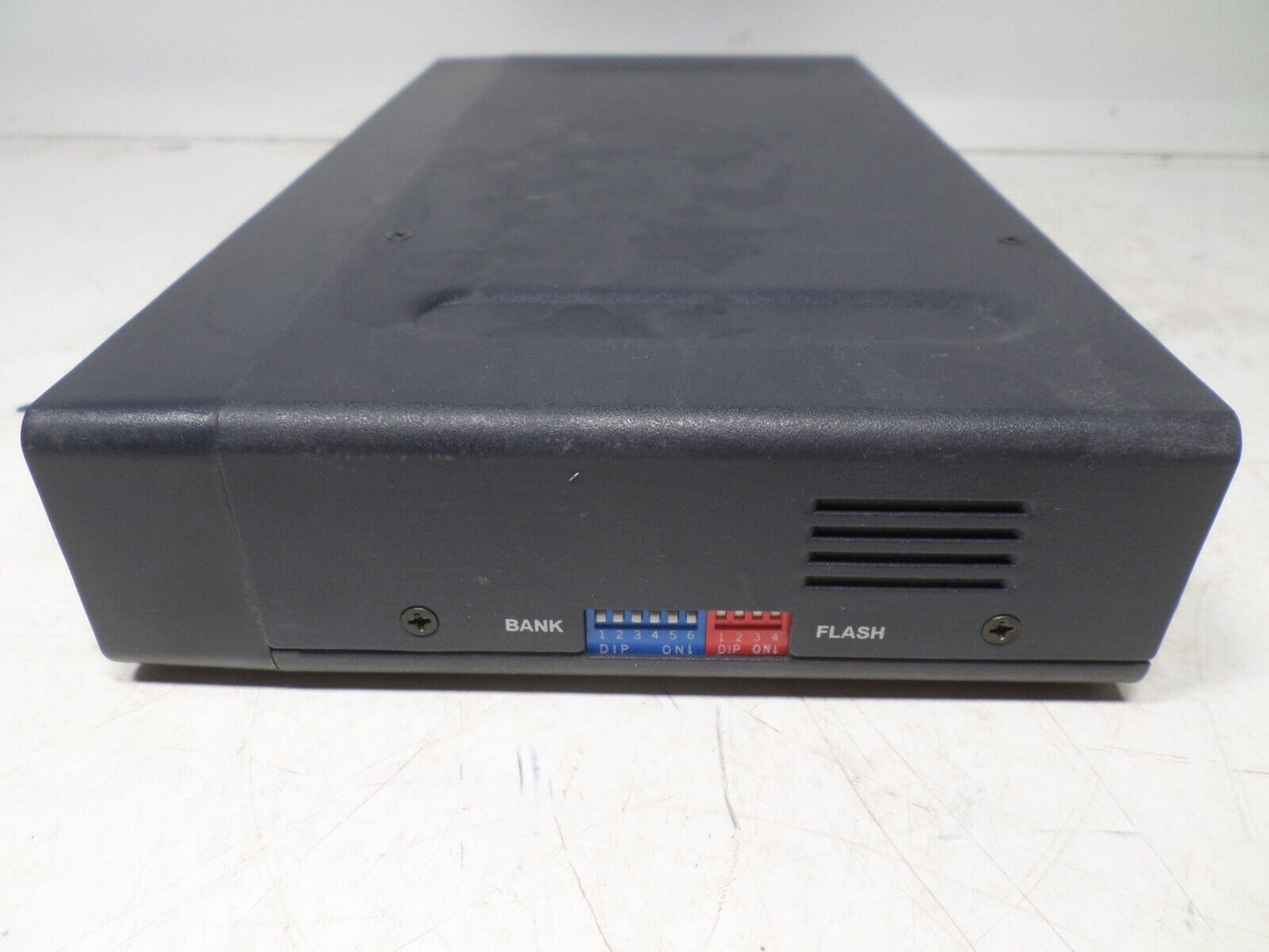 BELKIN OmniView PRO2 4 PORT KVM SWITCH F1DA104T