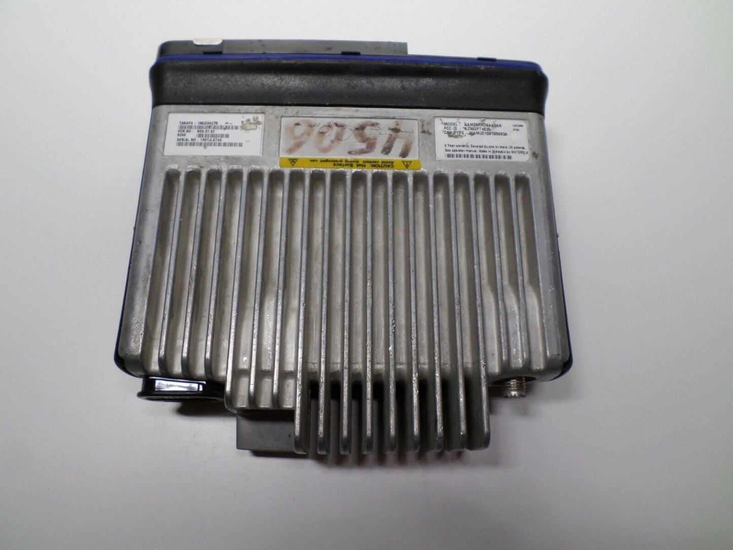 Motorola CDM1250 AAM25RKD9AA2AN *MIssing Face Plate Untested