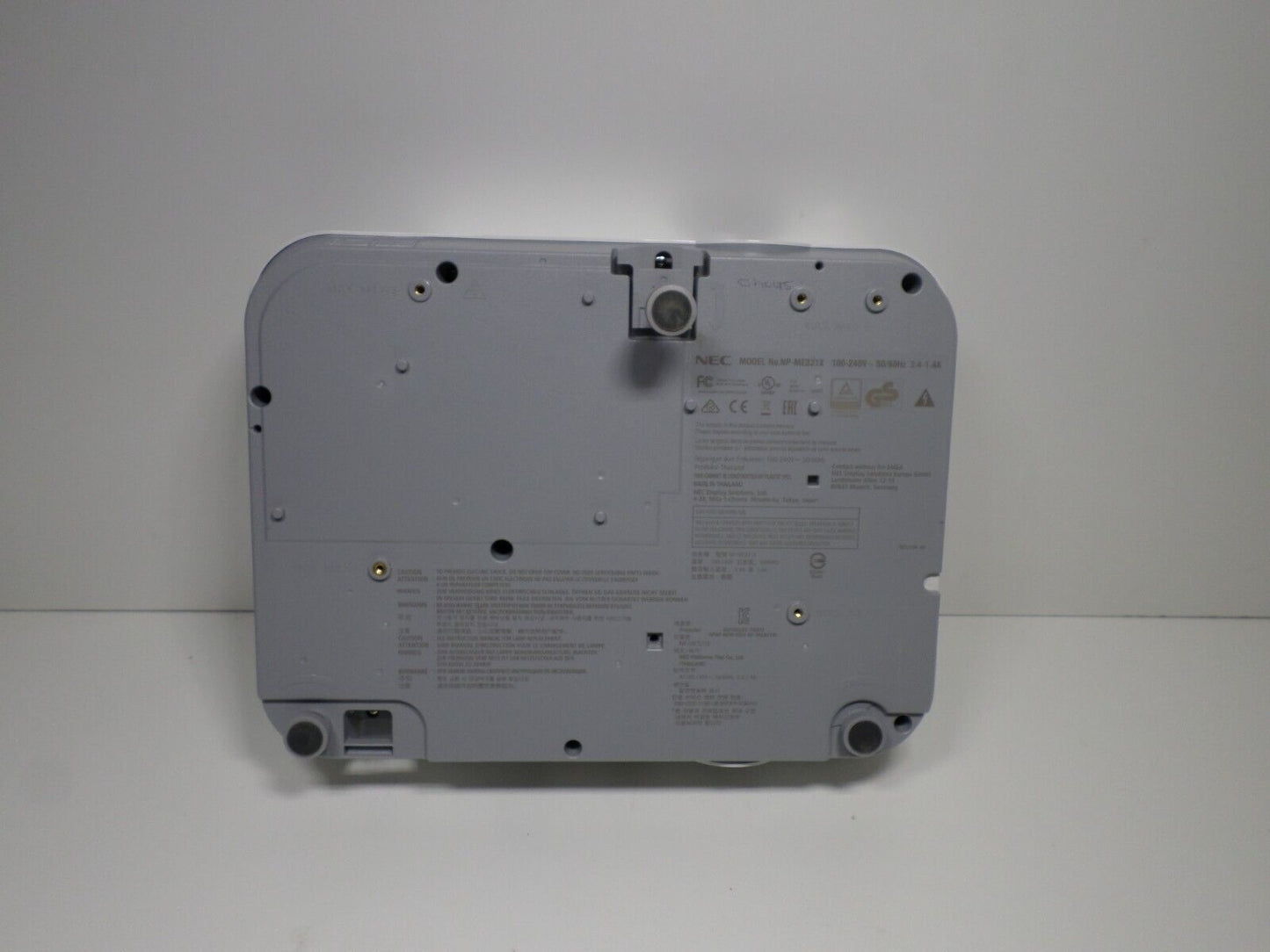 NEC ME331X 3300 Lumens 3LCD with HDMI (ZERO) Lamp Hours!!!!