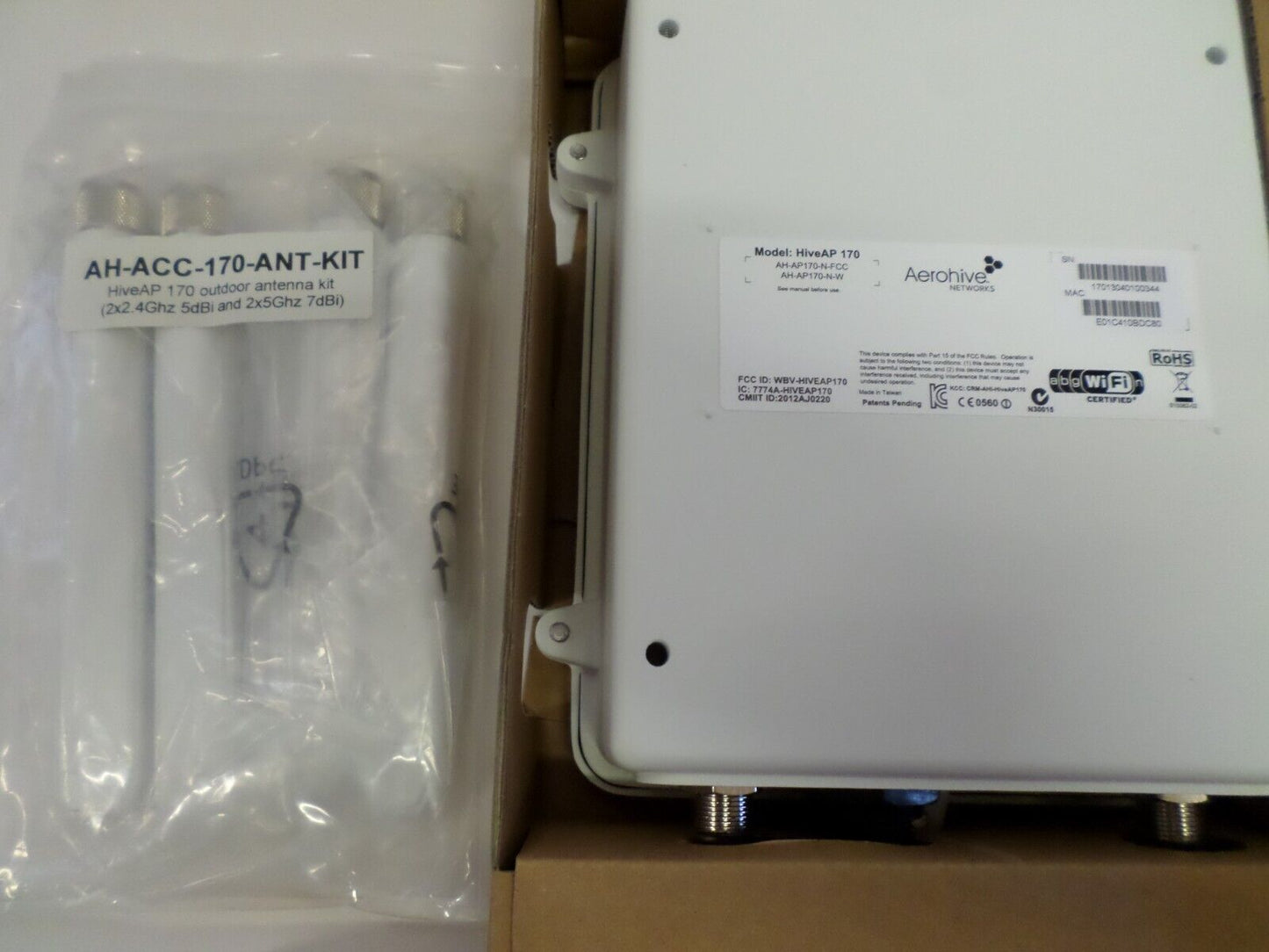 Complete Aerohive HiveAP 170 300Mbps Wireless Access Point (WAP) w/ POE Midspan