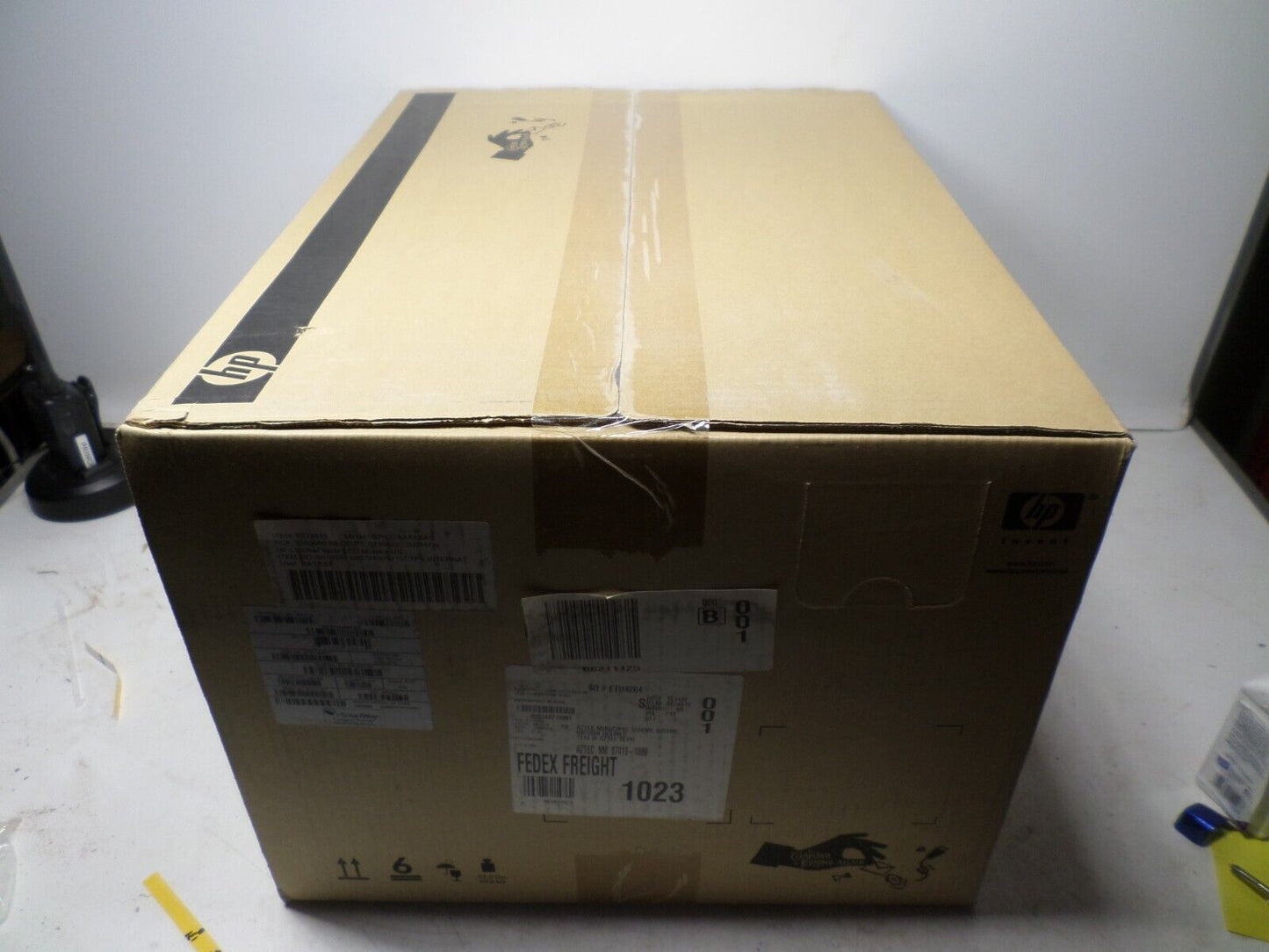 HP Hewlett Packard 19 Inch Color Monitor(L1908WI)HP HSTND-2351-L