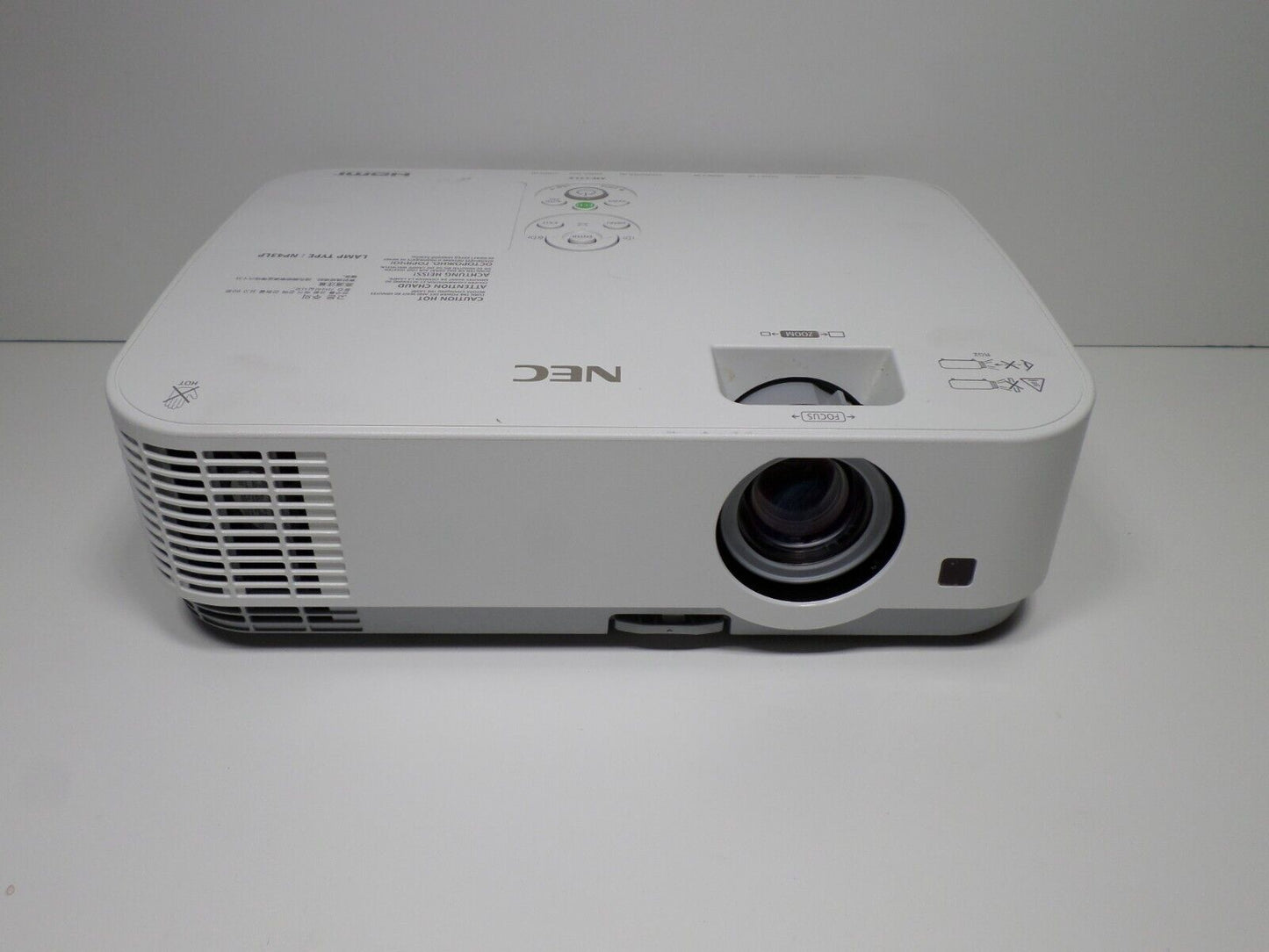 NEC ME331X 3300 Lumens 3LCD with HDMI (ZERO) Lamp Hours!!!!