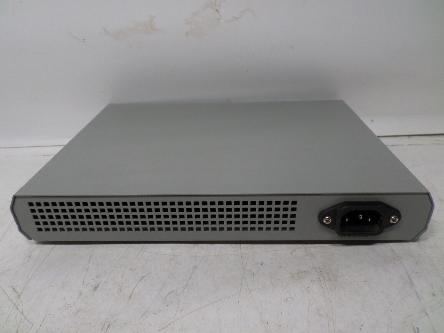 Allied Telesis AT-GS910/16 Gigabit Unmanaged Network Switch with Power Cord