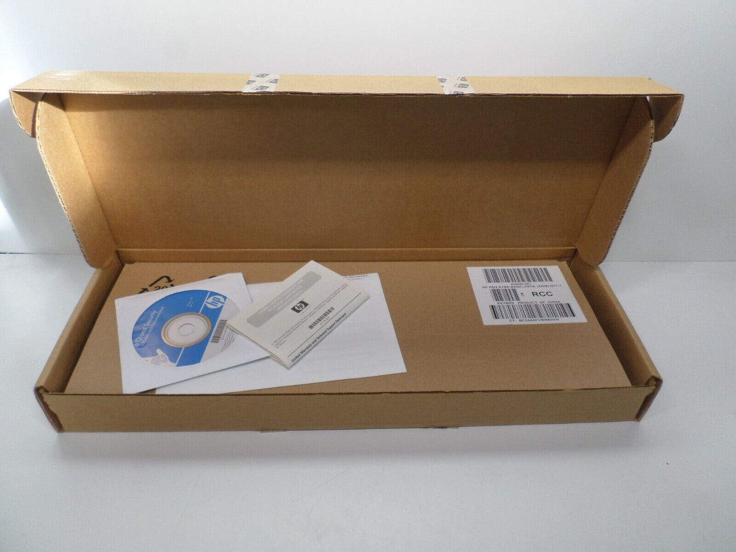 New Genuine HP 434820-001 PS/2 Connection Keyboard Basic Vista Silver/Black