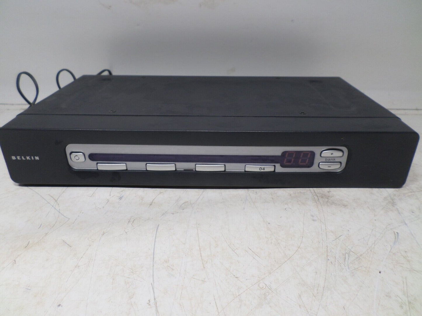 BELKIN OmniView PRO2 4 PORT KVM SWITCH F1DA104T