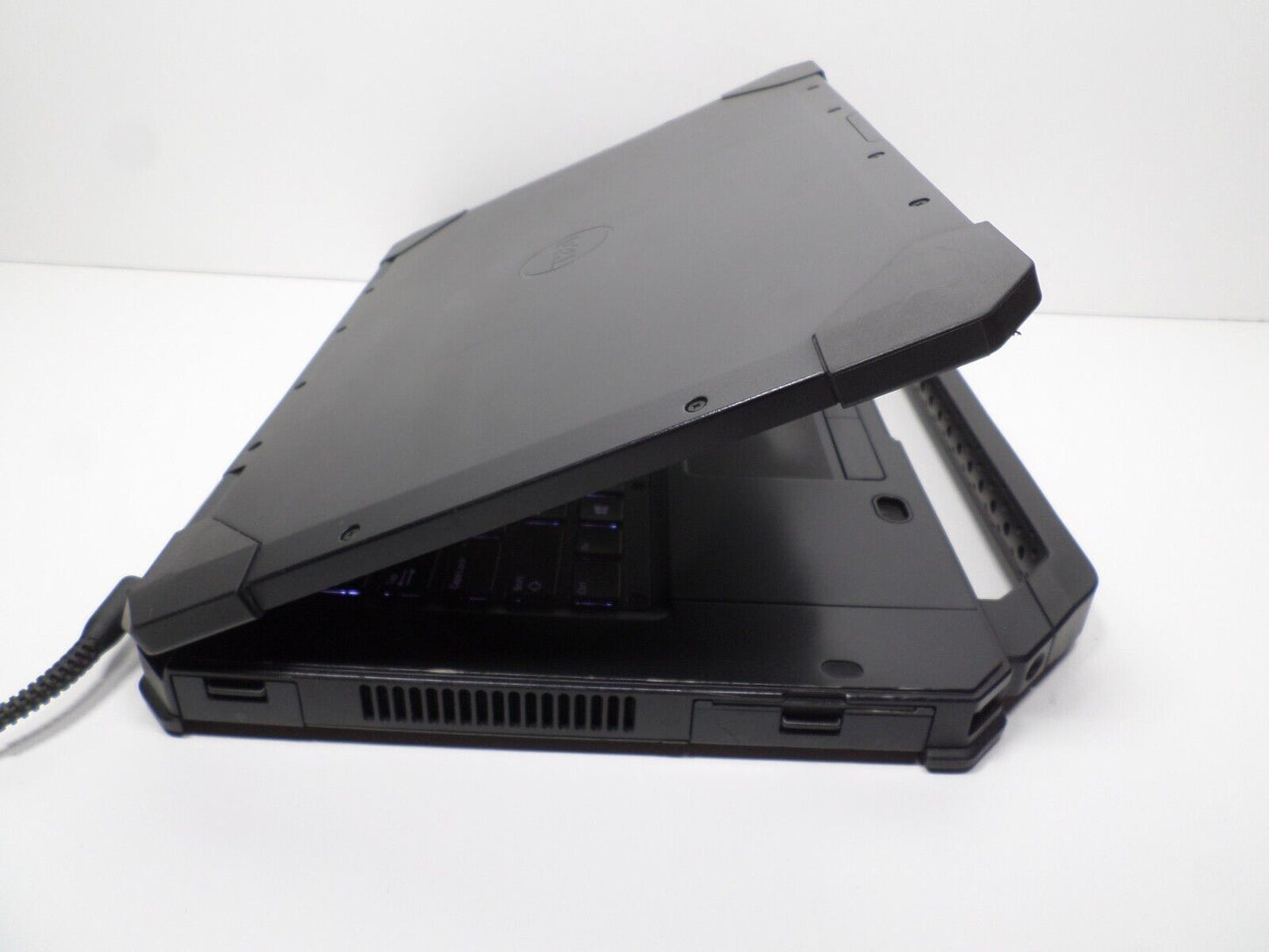 Dell Latitude 5420 Rugged 14" Laptop, i5-8350U, 512GB SSD 8GB RAM Win 11, No BAT