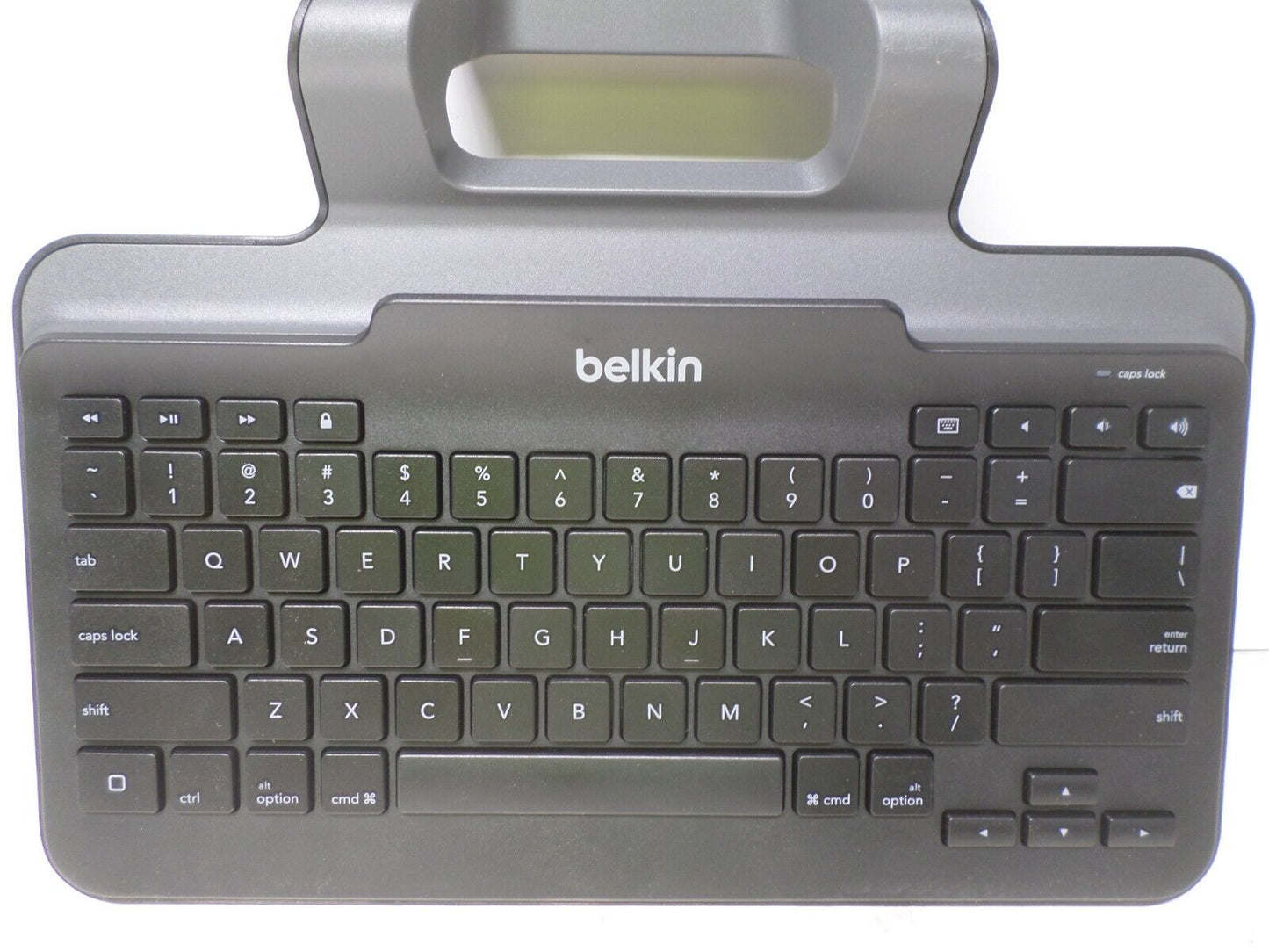 Belkin B2B131 Wired Keyboard with Stand for iPad with 30-Pin Connector
