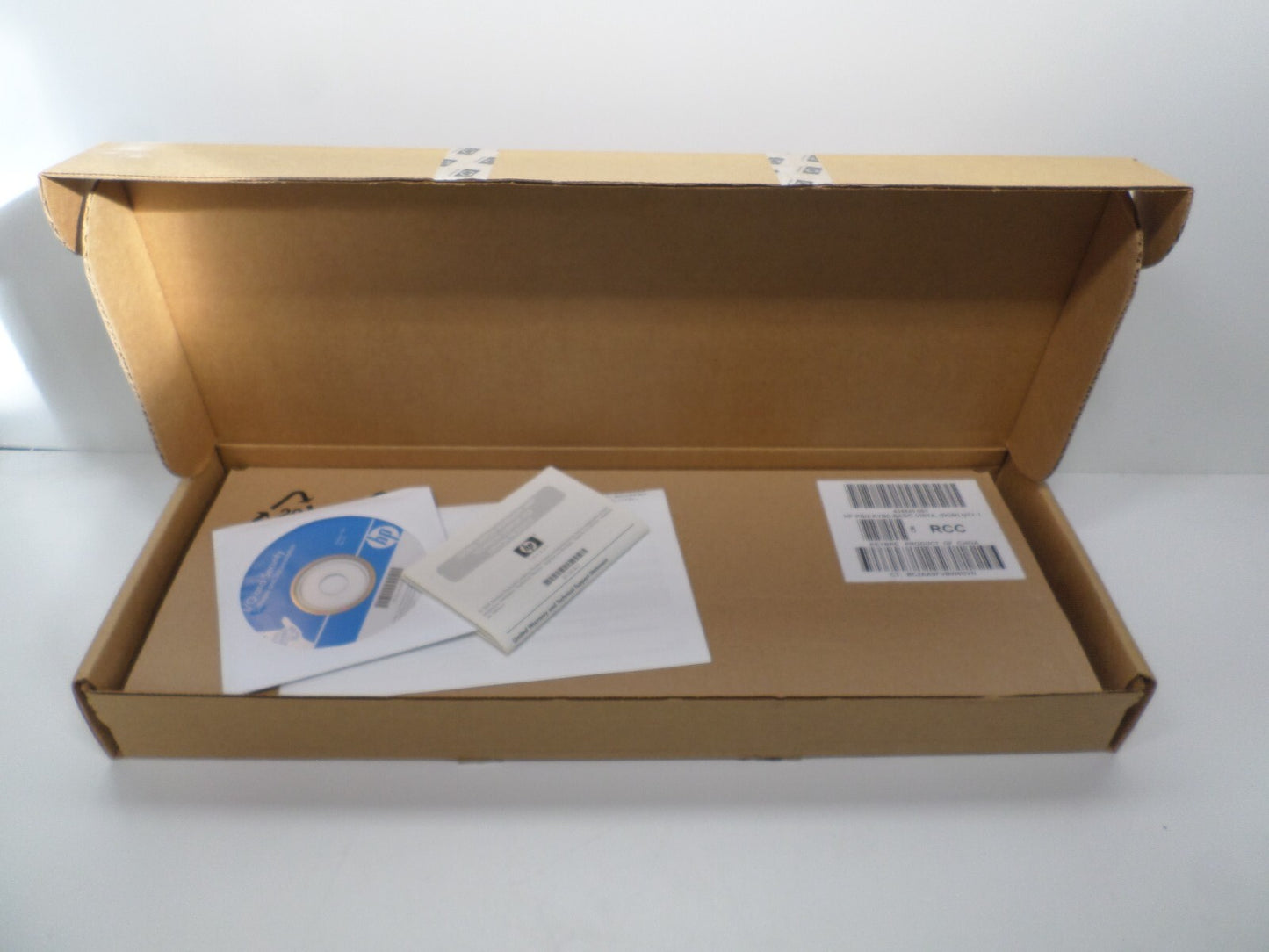 New Genuine HP 434820-001 PS/2 Connection Keyboard Basic Vista Silver/Black