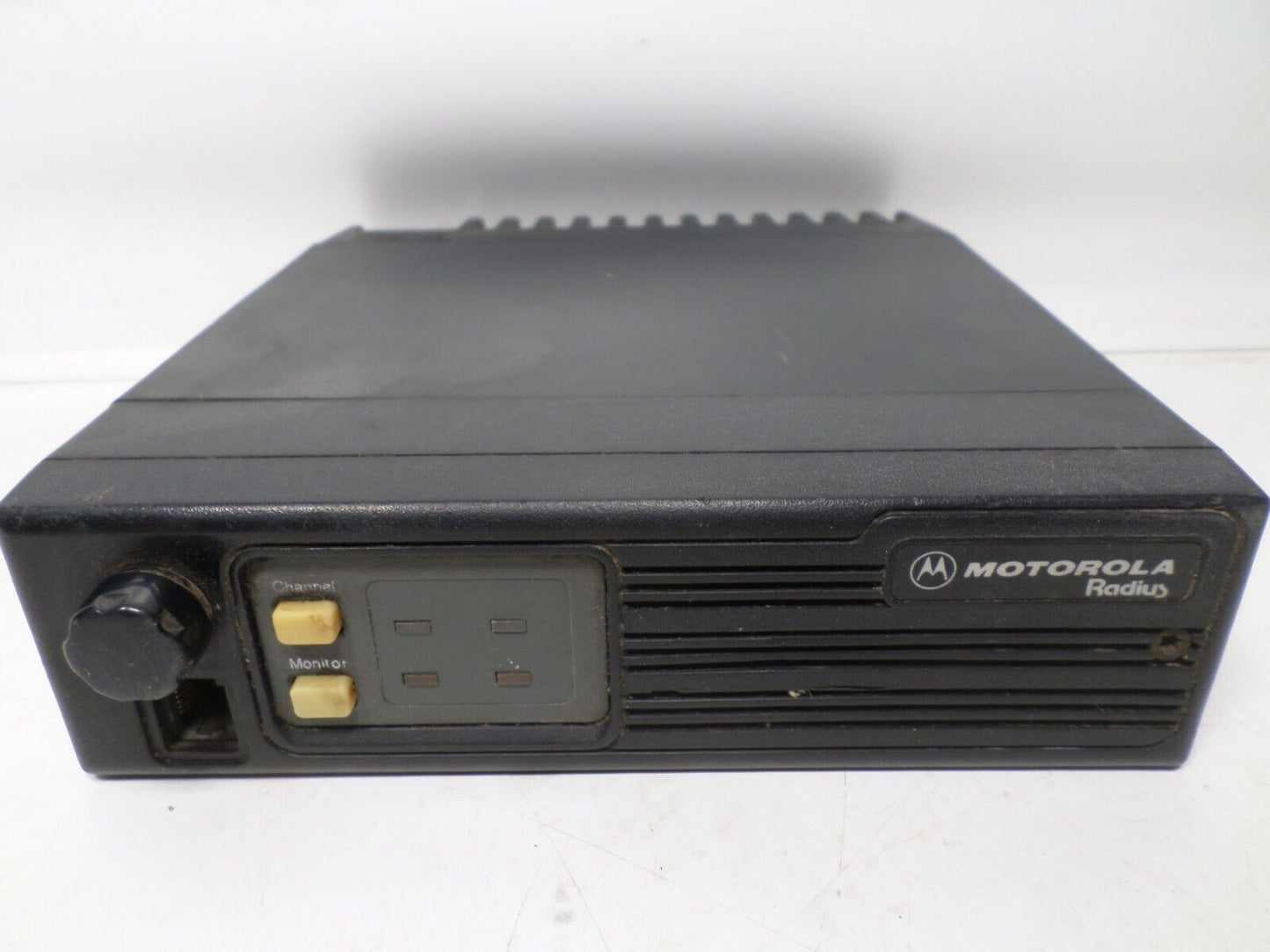 Motorola Radius D33LRA73A5BK Radio