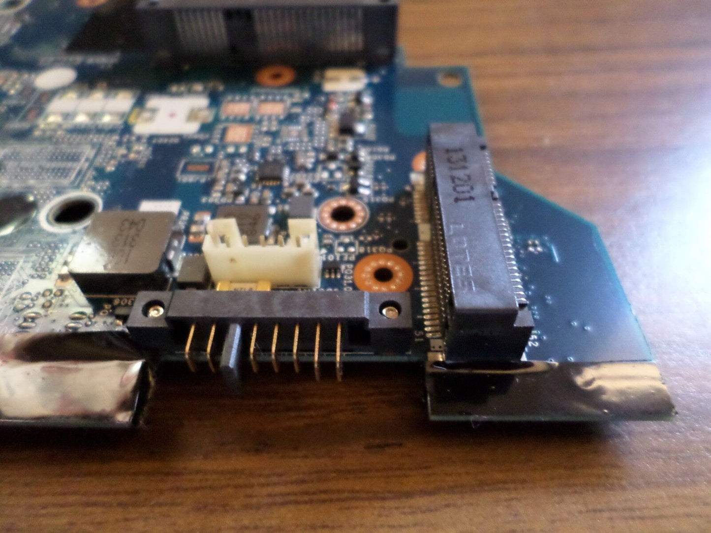 04W4017 Lenovo ThinkPad E535 AMD Laptop Motherboard QALEB LA-8124P