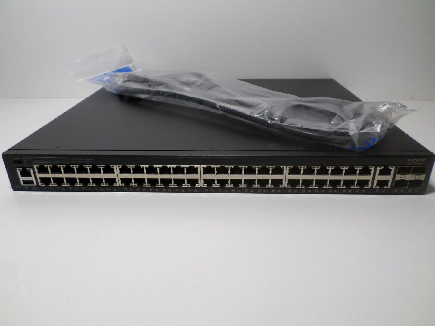 Ruckus ICX 7150-48P PoE Switch (ICX7150-48P-4X10GR)