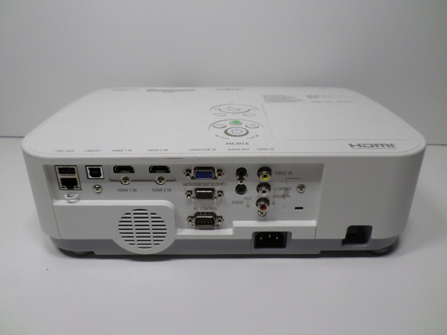 NEC ME331X 3300 Lumens 3LCD with HDMI 81 Lamp Hours