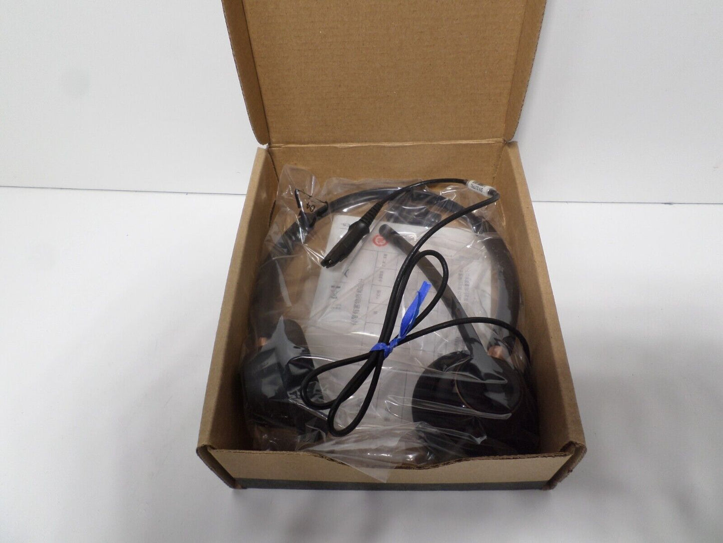 Plantronics EncorePro HW 520 Black Headband Headsets New Open Box