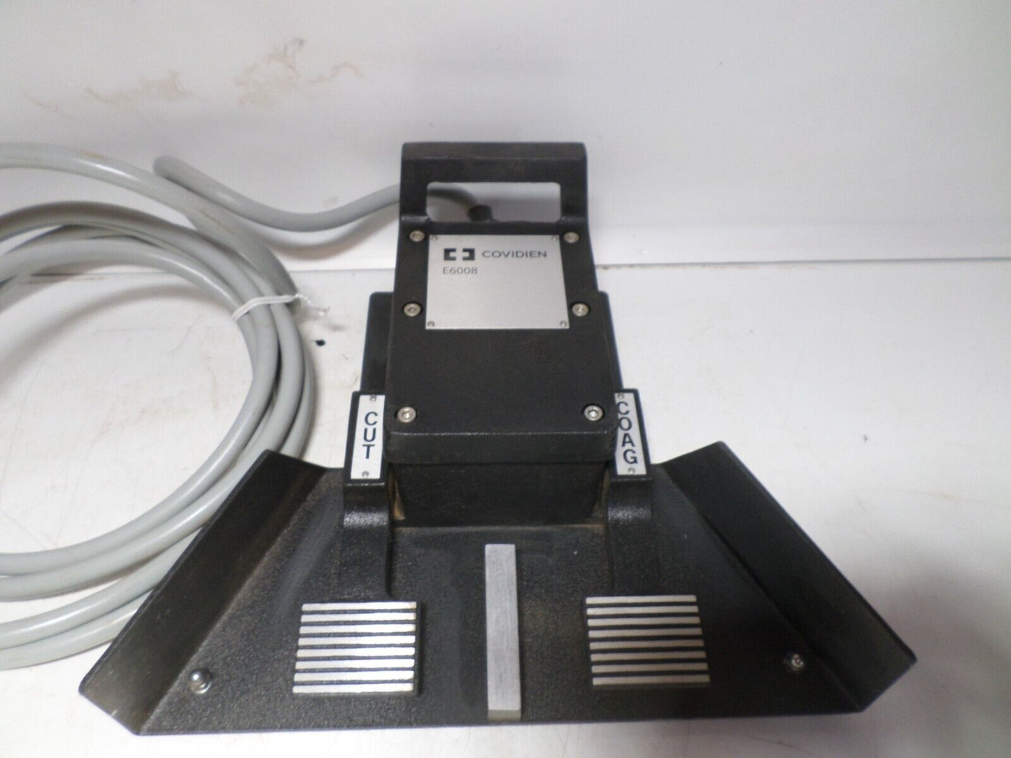 COVIDIEN Valleylab E6008 Foot Pedal with Cable