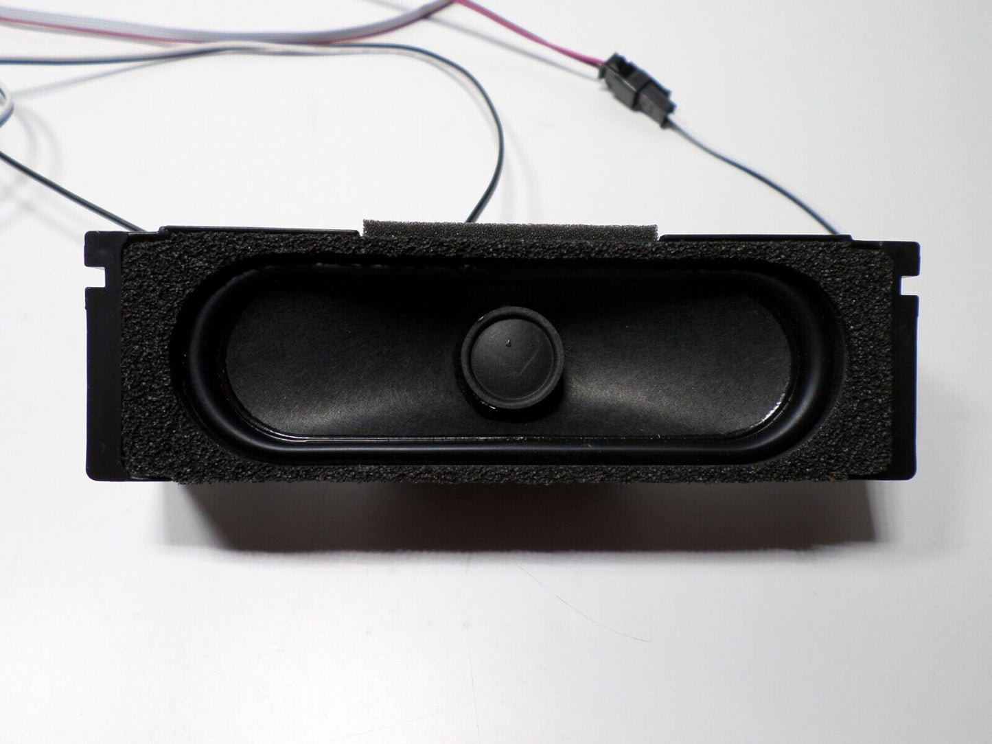 ViewSonic CDE7520 75 Inch 4K Ultra HD Wireless Presentation Display Speakers