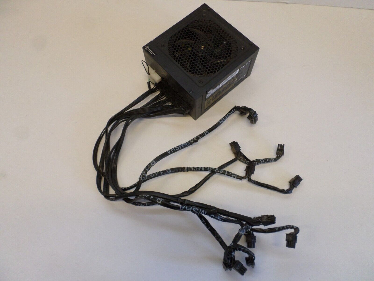 Seasonic SS-850KM X Series 850W 80 Plus Gold Fully Modular ASIC Power Supply