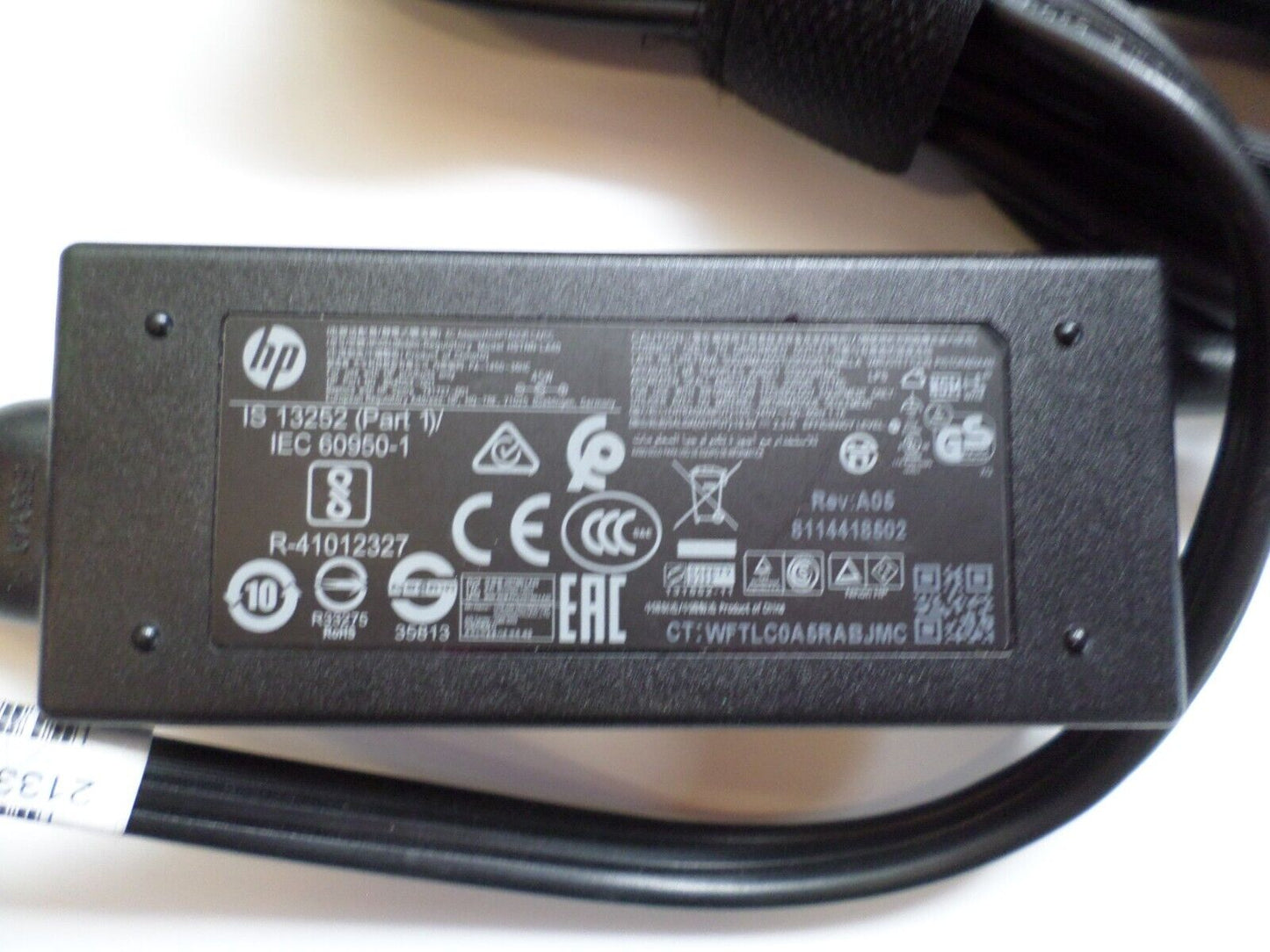 Genuine OEM HP Laptop 45W 19.5V AC Power Supply Blue Tip 741727-001/854054-001