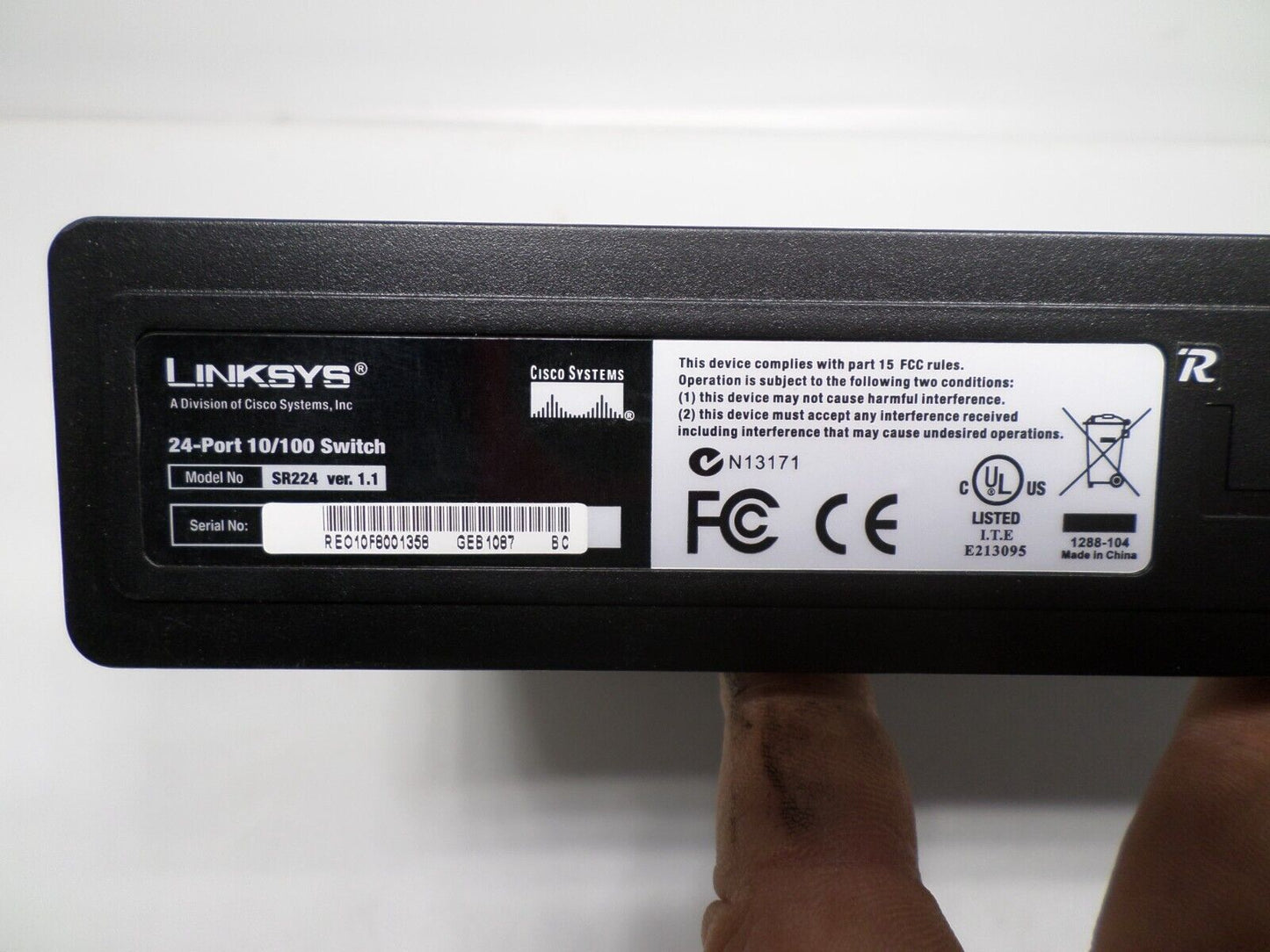 CISCO LINKSYS SR224G 24-PORT 10/100 2-PORT GIGABIT ETERNET SWITCH