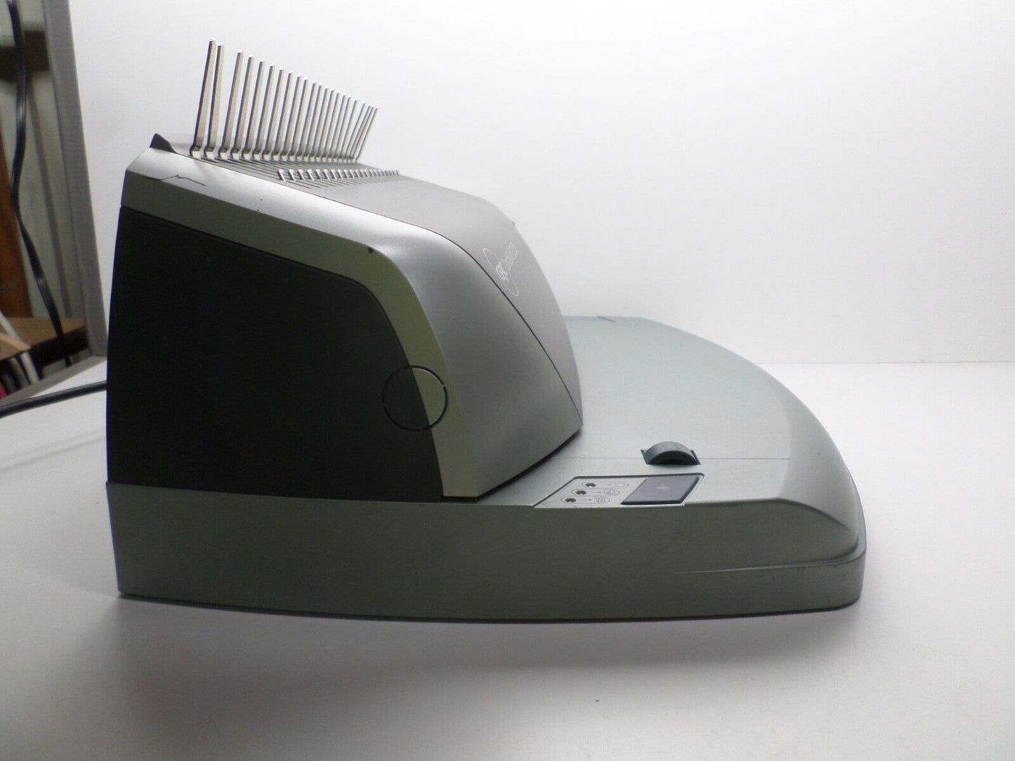 GBC CombBind C110E Electric Binding Machine