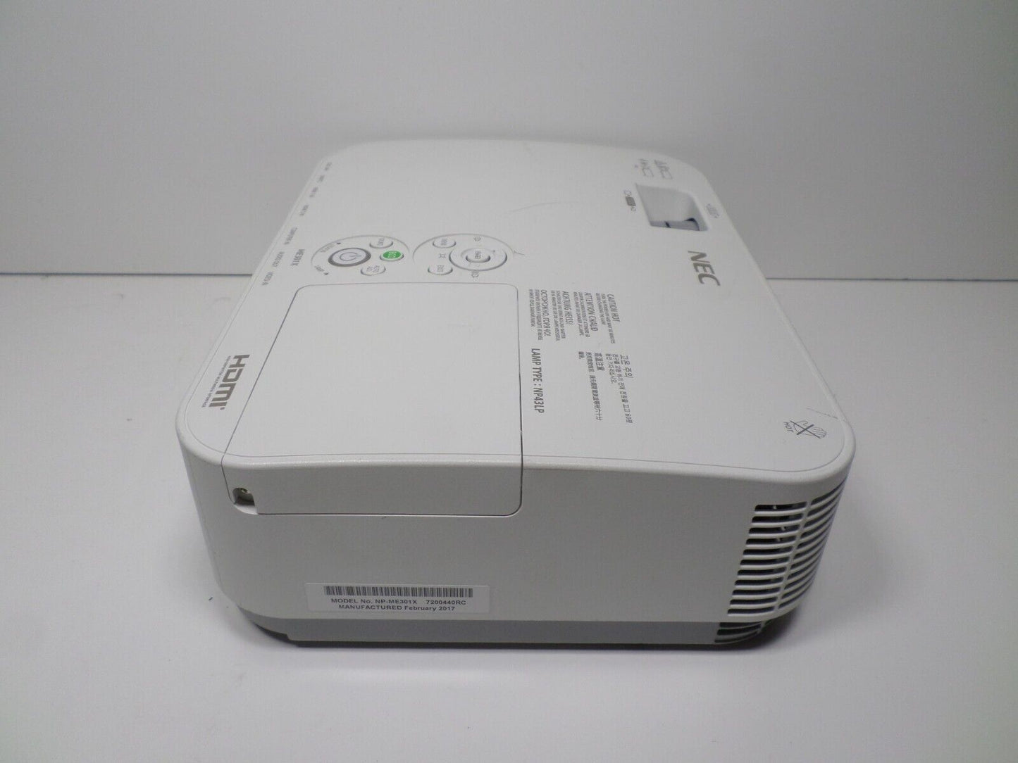 NEC ME331X 3300 Lumens 3LCD with HDMI 81 Lamp Hours