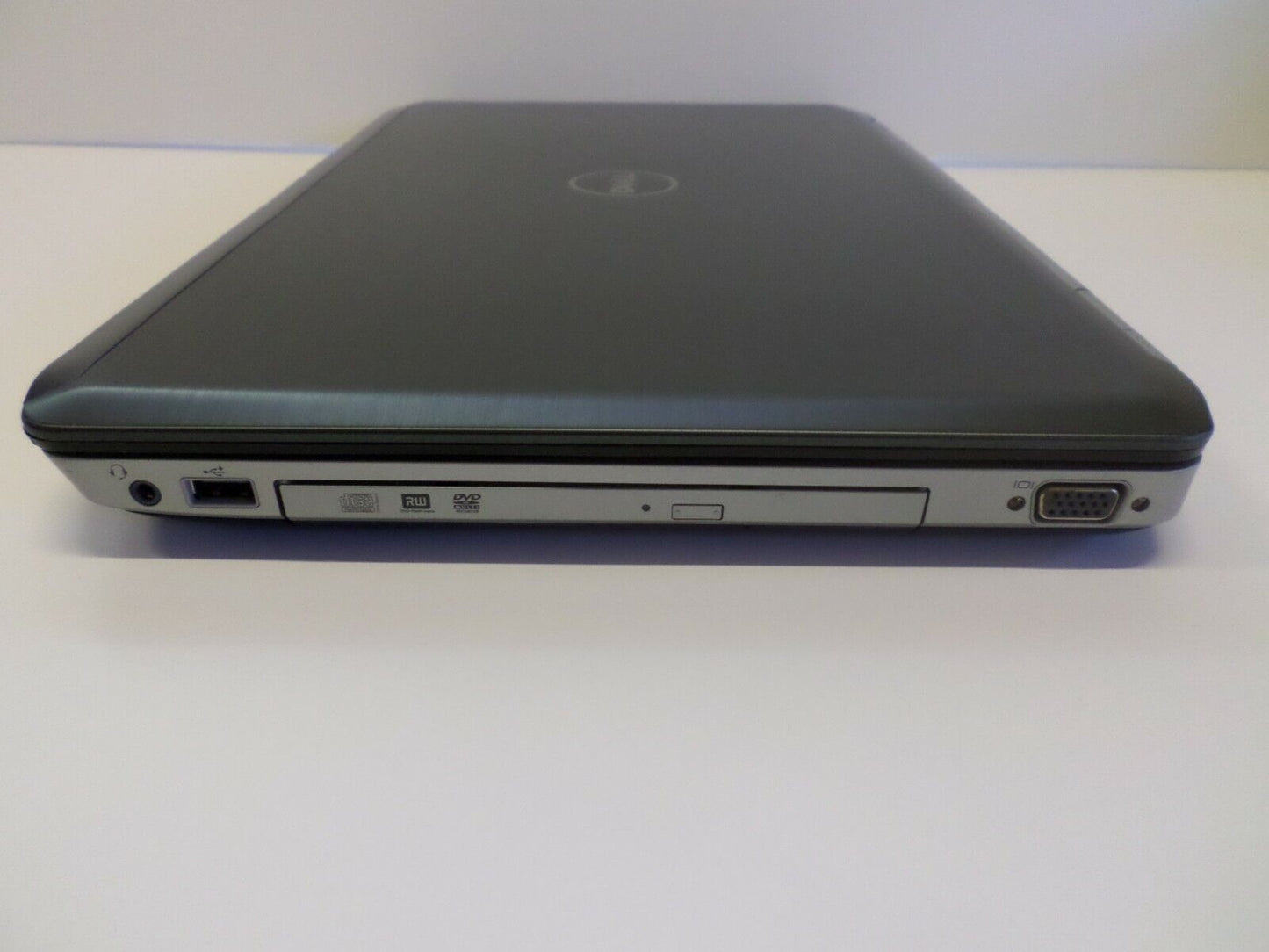 Dell Latitude E5520 Laptop Notebook i5-2520M 2.5GHz 8GB No HDD/Caddy