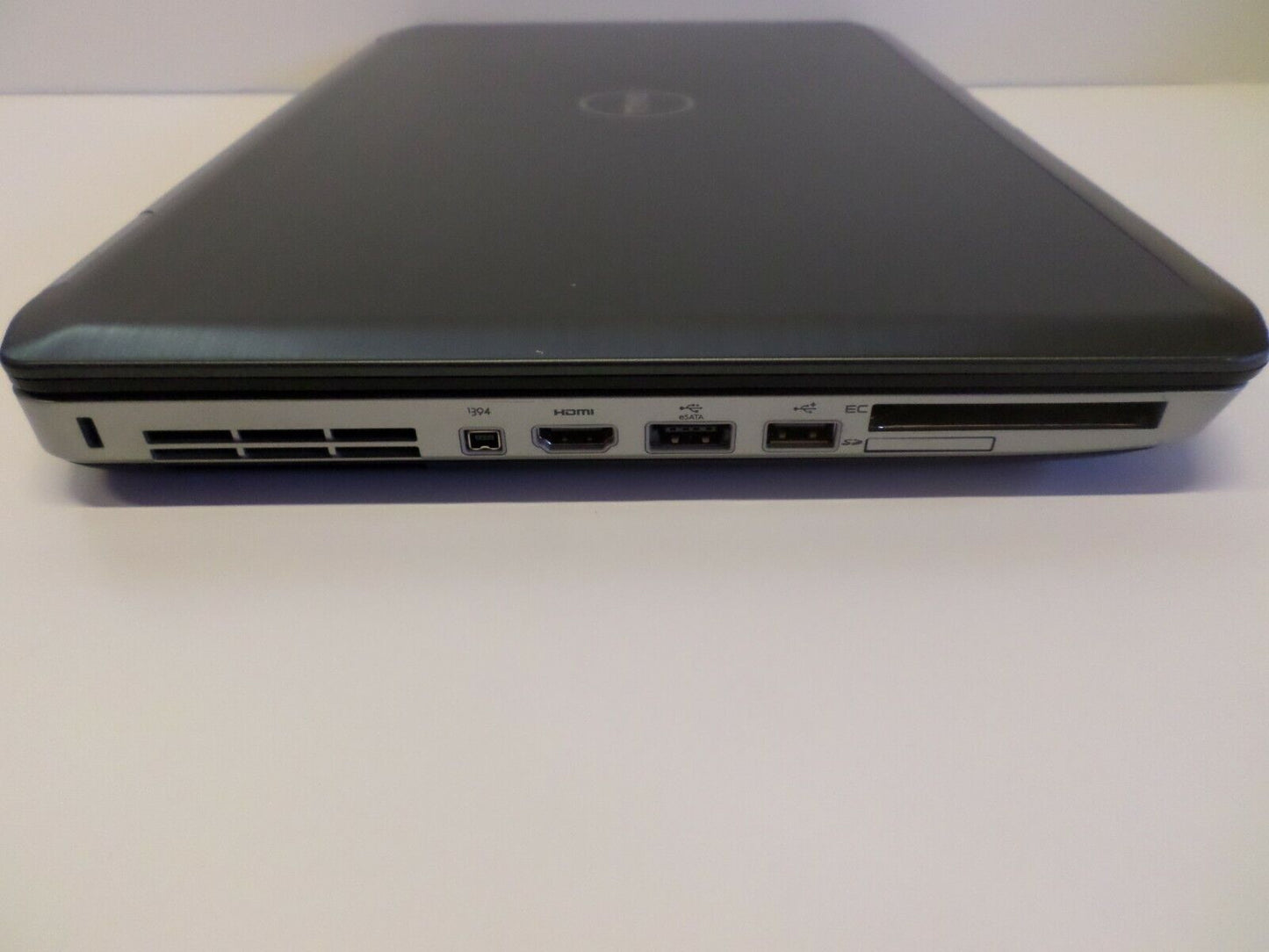 Dell Latitude E5520 Laptop Notebook i5-2520M 2.5GHz 8GB No HDD/Caddy