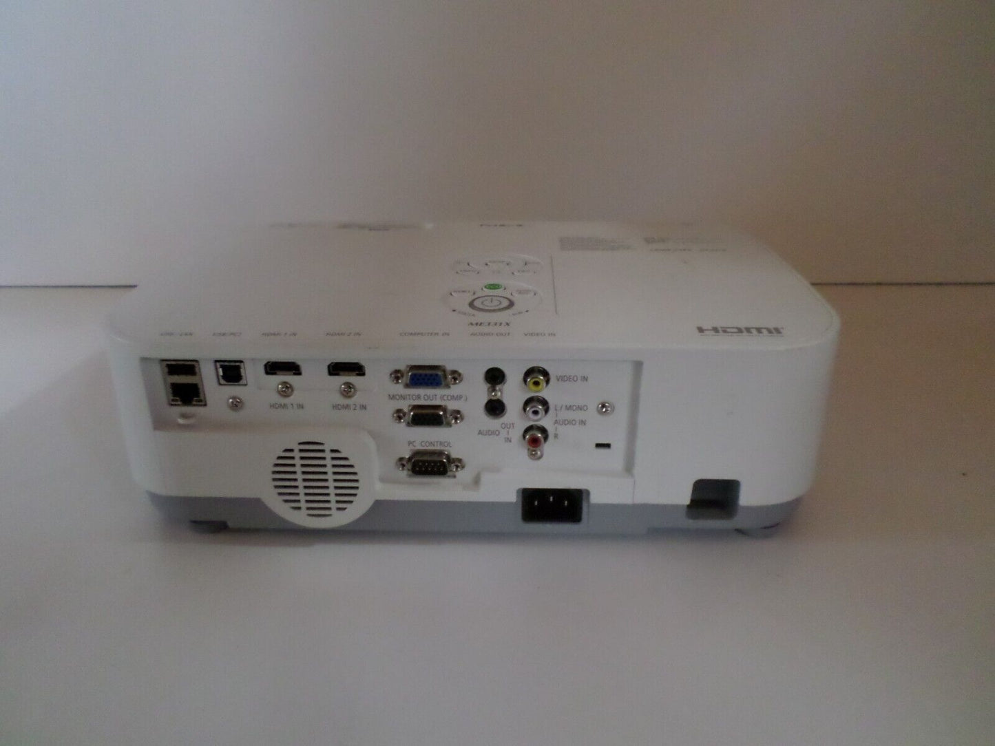 NEC ME331X 3300 Lumens 3LCD with HDMI 49 Lamp Hours