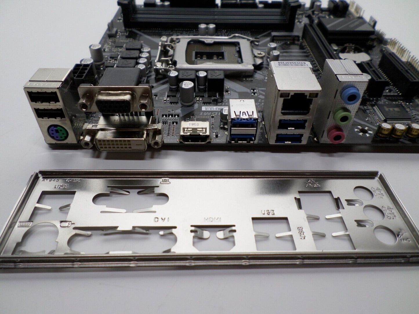 GIGABYTE B365M DS3H Wi-Fi LGA 1151 mATX Motherboard and I/O Plate