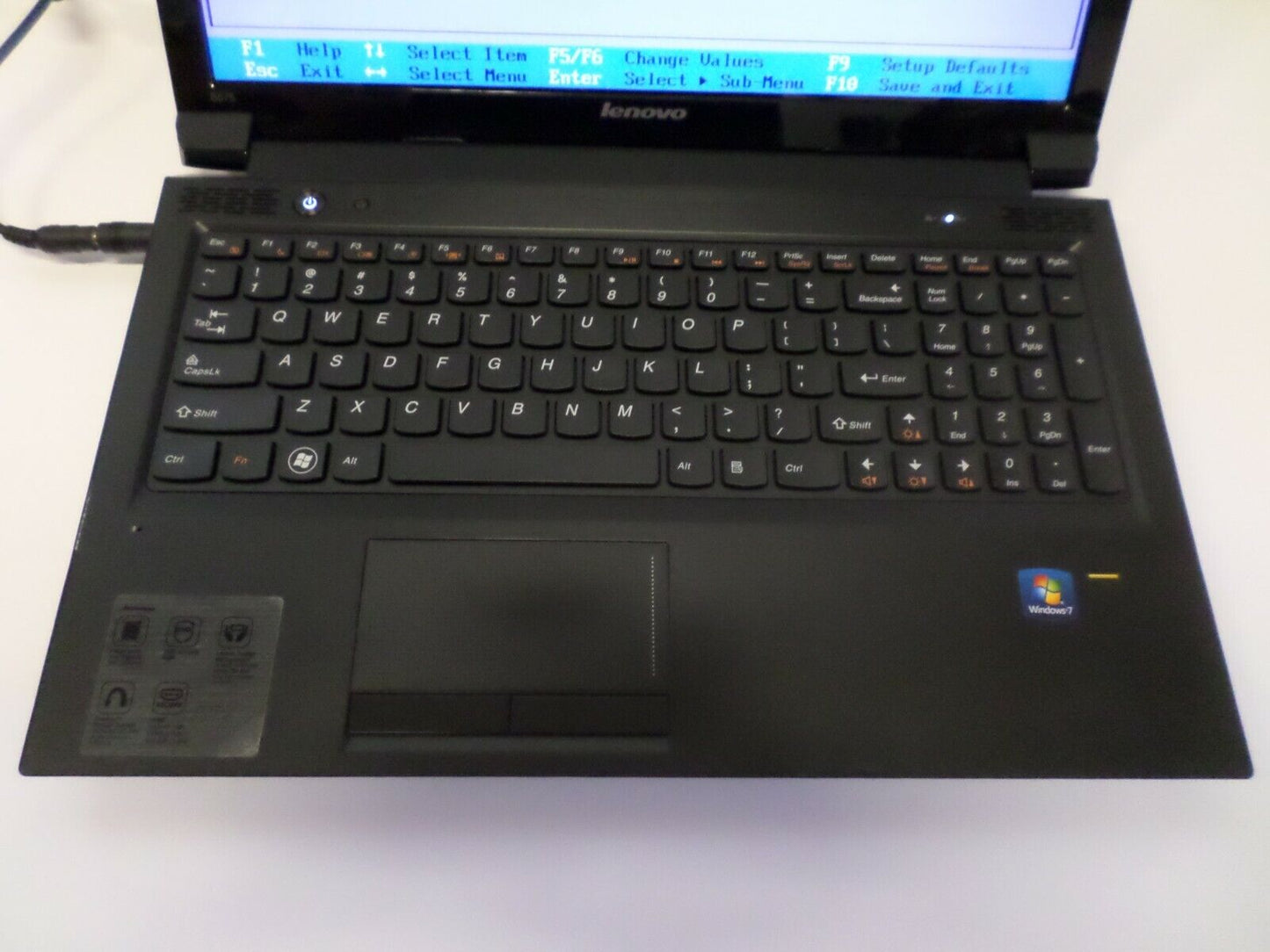 Lenovo B575 1450ALU Laptop, AMD E-450 1.65GHz 4GB Ram 320GB HDD