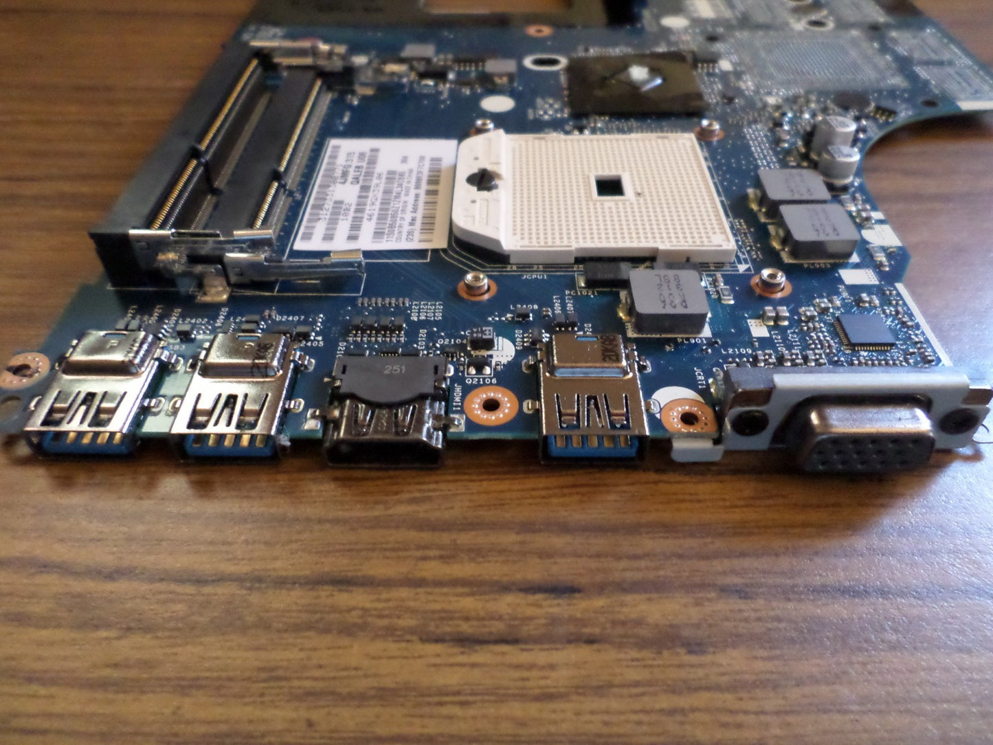 04W4017 Lenovo ThinkPad E535 AMD Laptop Motherboard QALEB LA-8124P
