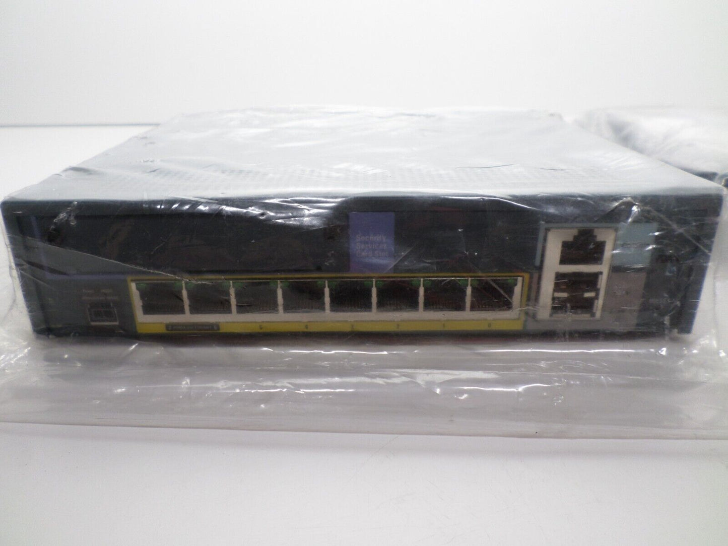 (New) Cisco ASA 5505 Fast Ethernet Firewall Security Appliance VPN