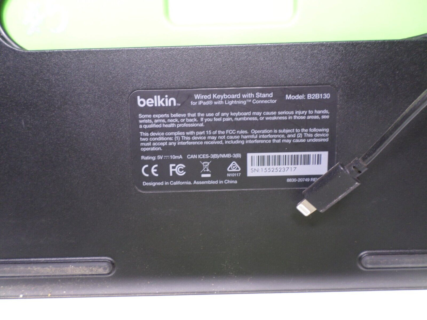 Belkin Wired Tablet Keyboard B2B130 w/ Stand Lightning Connector